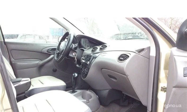 Ford Focus 1999 - 2