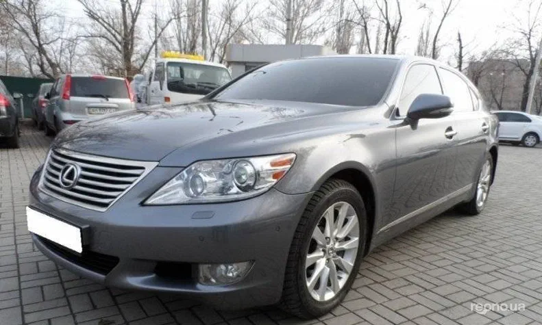 Lexus LS 2011 - 0