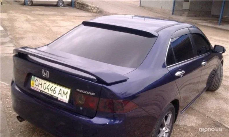 Honda Accord 2004 - 1