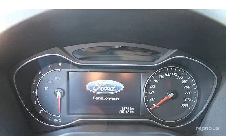 Ford Mondeo 2011 - 3