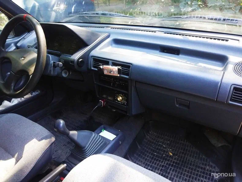 Daihatsu Charade 1989