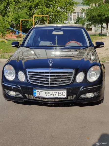 Mercedes-Benz E-Клас 2003 - 5