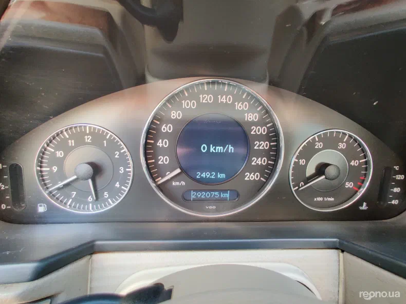 Mercedes-Benz E-Клас 2003 - 15