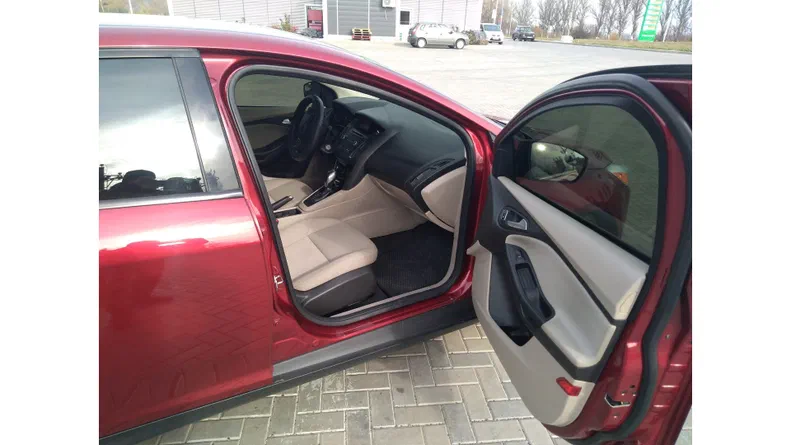 Ford Focus 2016 - 12