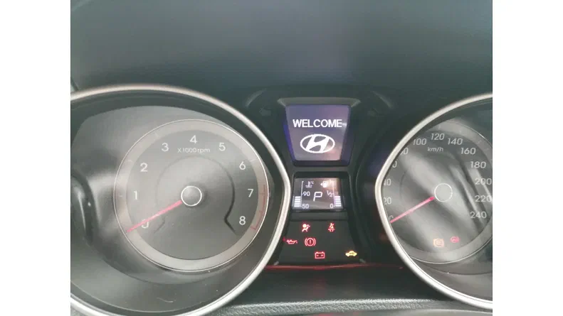 Hyundai i30 2012 - 8