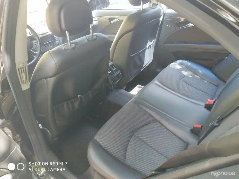 Mercedes-Benz E-Клас 2005 - 7