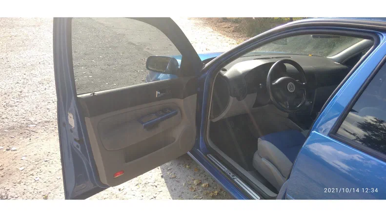 Volkswagen Golf 2000 - 9