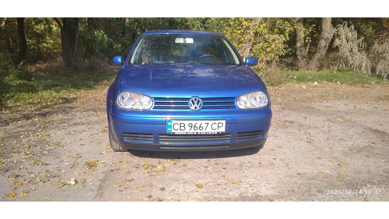 Volkswagen Golf 2000 - 7
