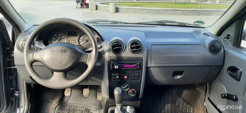 Dacia Logan 2009 - 5