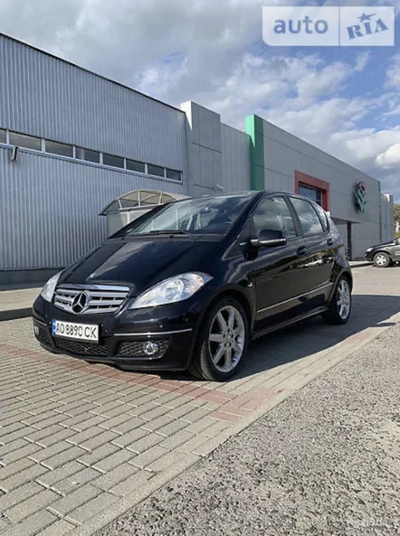 Mercedes-Benz A-Класс 2011