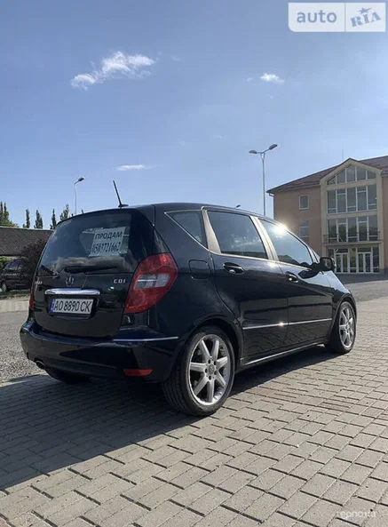 Mercedes-Benz A-Класс 2011