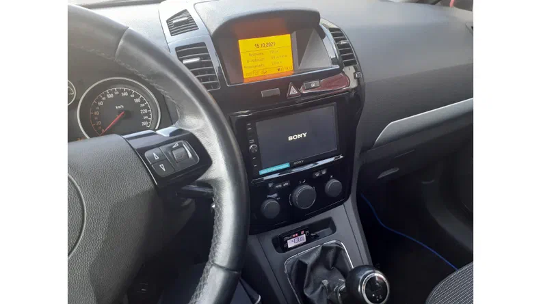 Opel Zafira 2009 - 13