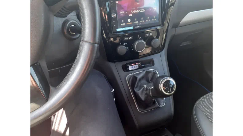 Opel Zafira 2009 - 40