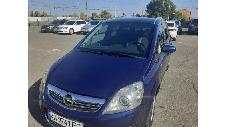 Opel Zafira 2009 - 31