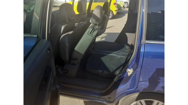 Opel Zafira 2009 - 14