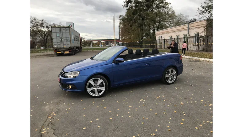 Volkswagen Eos 2013