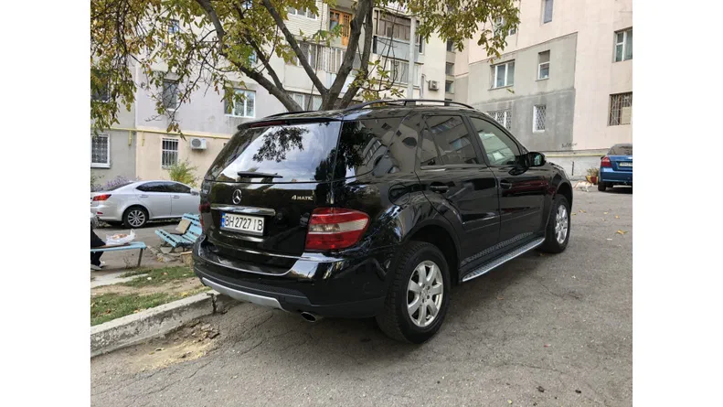 Mercedes-Benz M-Класс 2006