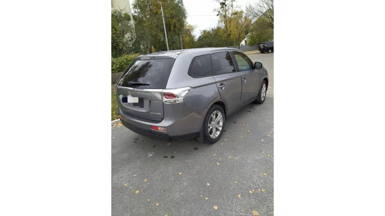 Mitsubishi Outlander 2013 - 5
