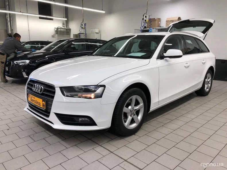 Audi A4 2014