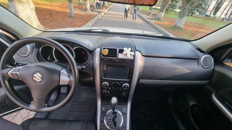Suzuki Grand Vitara 2012 - 5