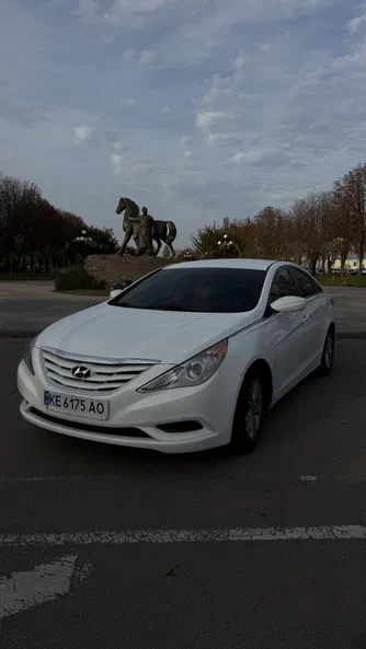 Hyundai Sonata 2013 - 0