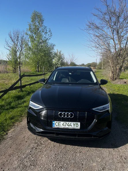 Audi e-tron 2021 - 0