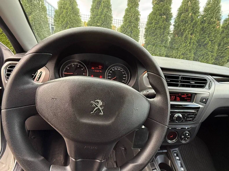 Peugeot 301 2018 - 25