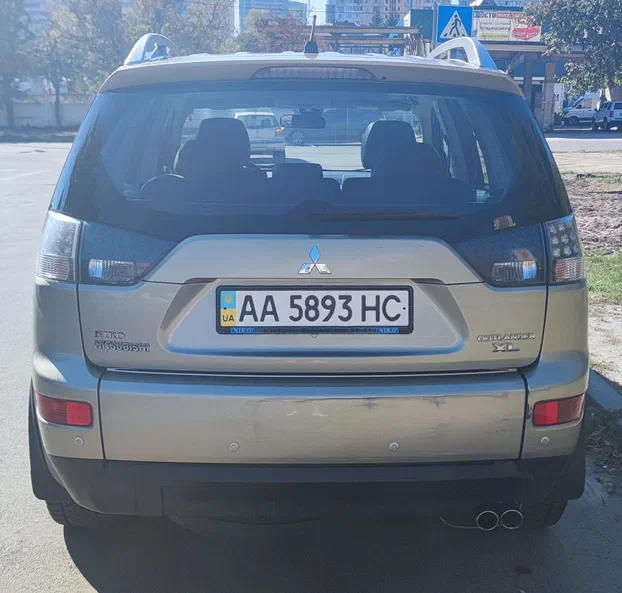 Mitsubishi Outlander 2008