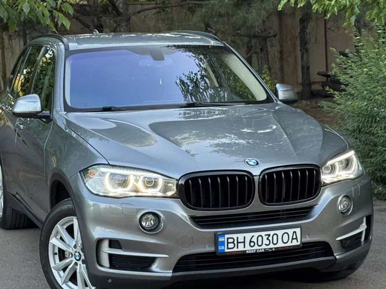 BMW X5 2015 - 14