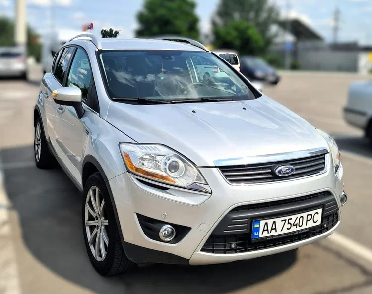Ford Kuga 2011
