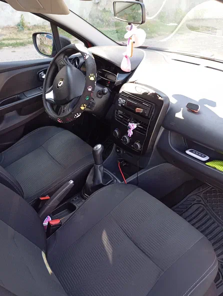 Renault Clio 2016 - 20