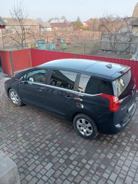 Peugeot 5008 2011 - 15