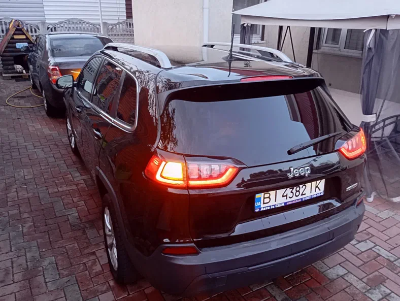 Jeep Cherokee 2018 - 20