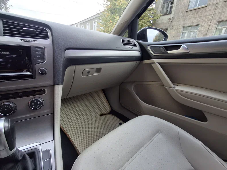 Volkswagen Golf Sportsvan 2015 - 13