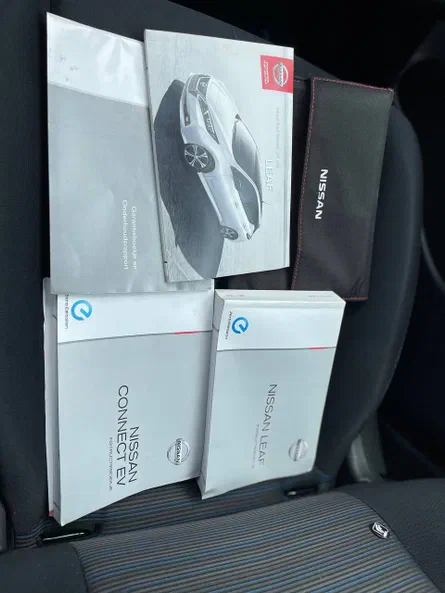 Nissan Leaf 2018 - 18