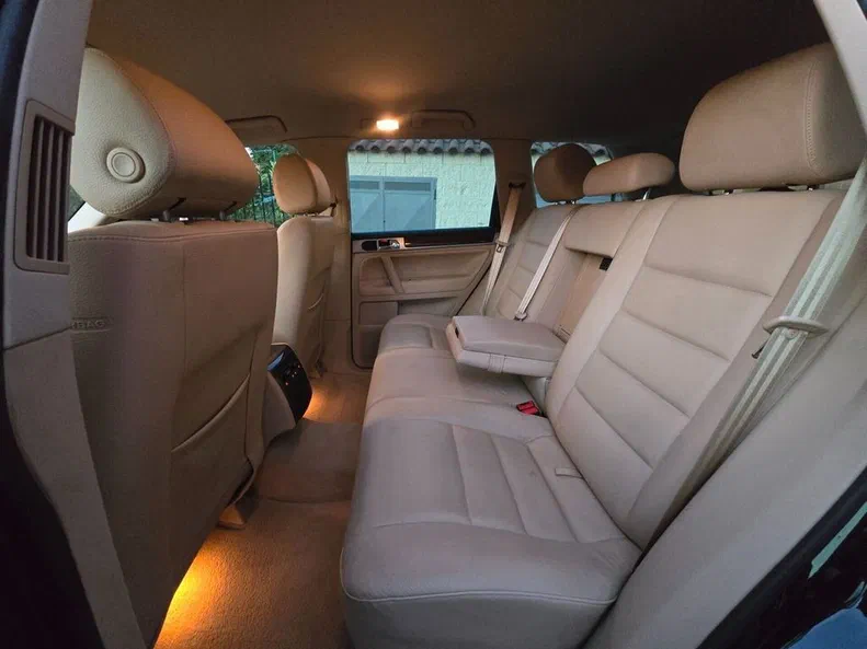 Volkswagen Touareg 2008 - 10