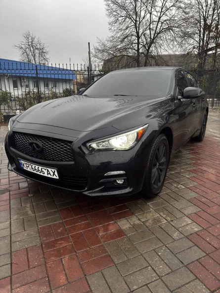 Infiniti Q50 2016