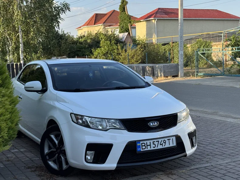 Kia Cerato 2012 - 10