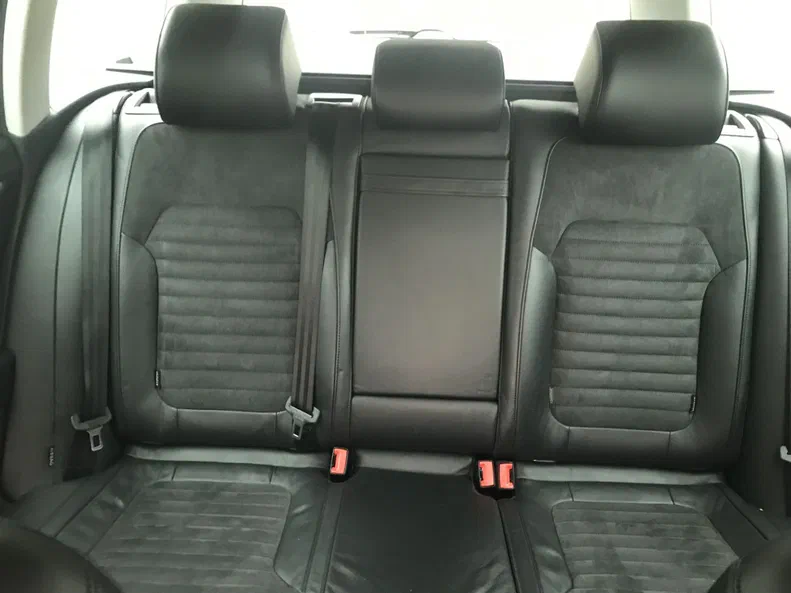 Volkswagen Passat 2013 - 44