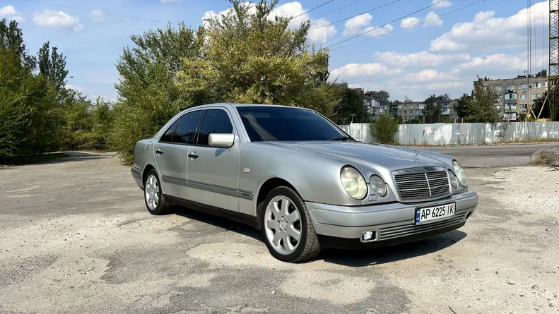 Mercedes-Benz E-Класс 1999