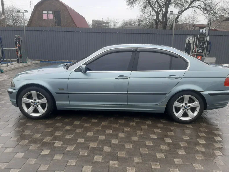 BMW 3 серии 2001
