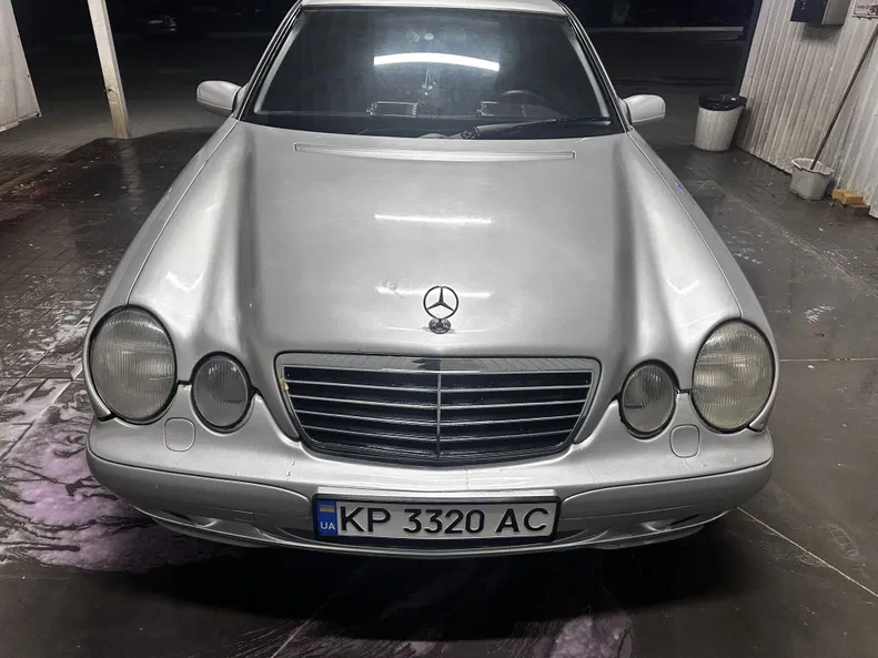Mercedes-Benz E-Класс 2000
