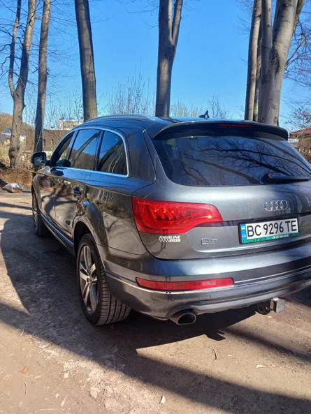 Audi Q7 2015 - 9