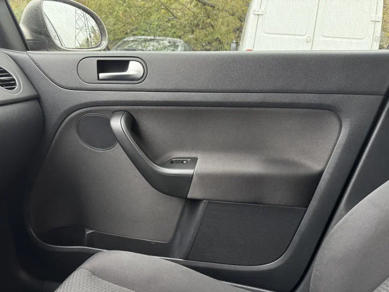 Volkswagen Golf 2010