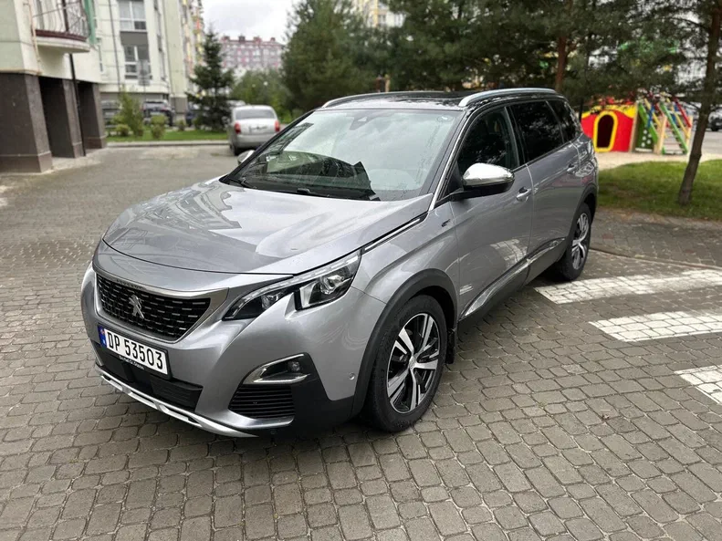 Peugeot 5008 2019