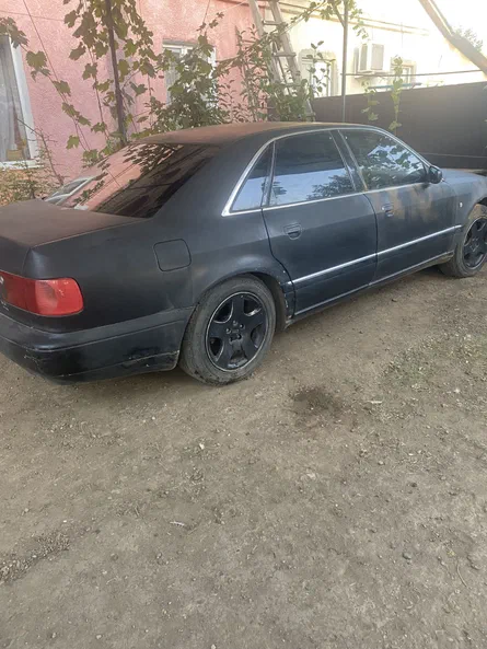 Audi A8 1997