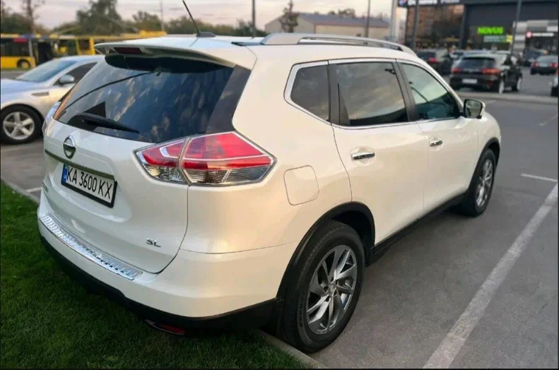 Nissan Rogue 2015