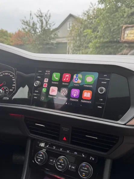 Volkswagen Jetta 2019 - 24