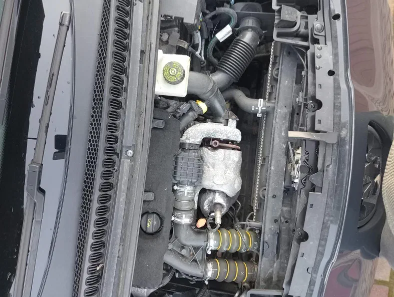 Peugeot 5008 2011 - 16