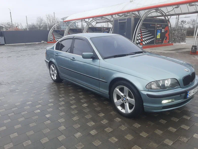 BMW 3 серии 2001